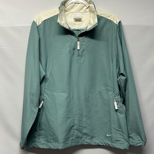 Nike Golf Woman’s Quarter Zip Windbreaker Jacket Seafoam Green XL